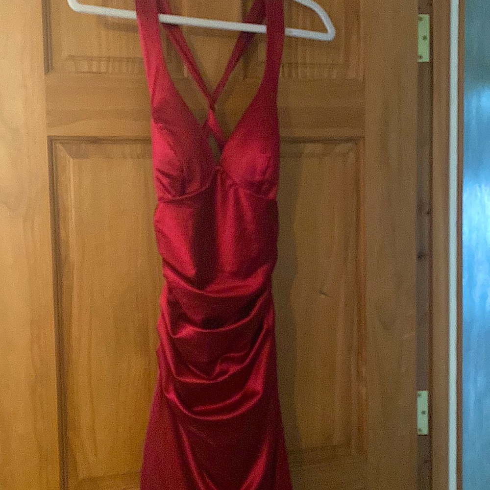 B. Darlin Dress Size M